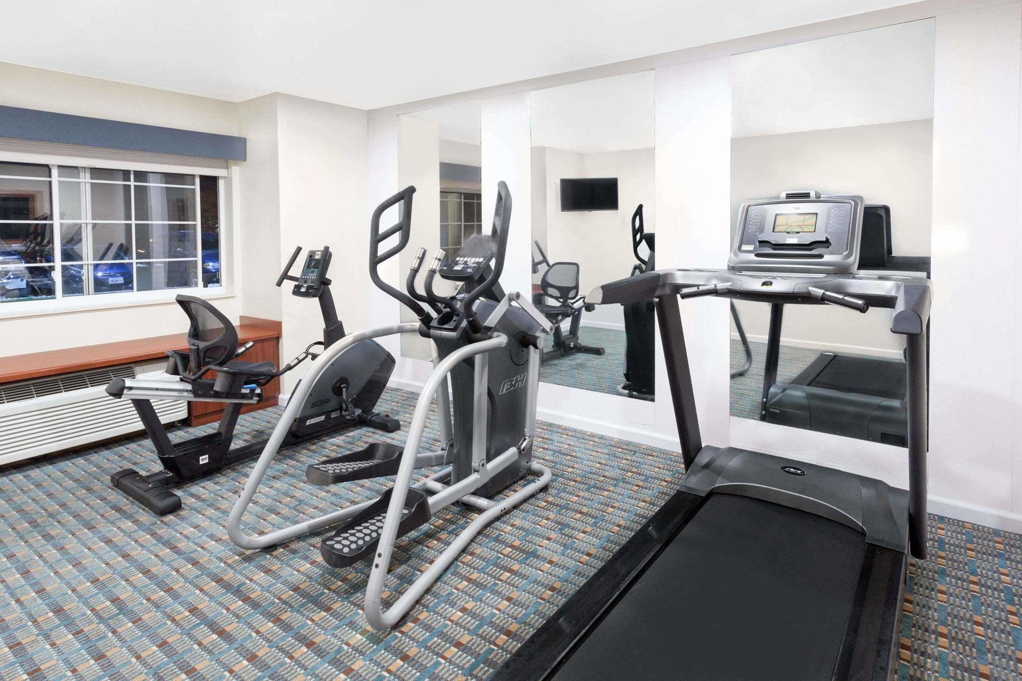 Microtel Inn & Suites By Wyndham Green Bay Luaran gambar