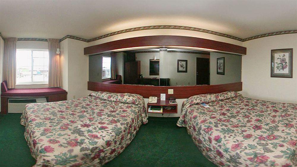 Microtel Inn & Suites By Wyndham Green Bay Luaran gambar